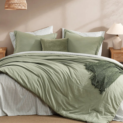 ☁️ 7-Piece Coastal Microfiber Comforter Set with Storage Pockets