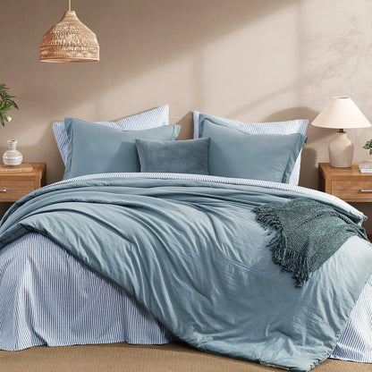 ☁️ 7-Piece Coastal Microfiber Comforter Set with Storage Pockets